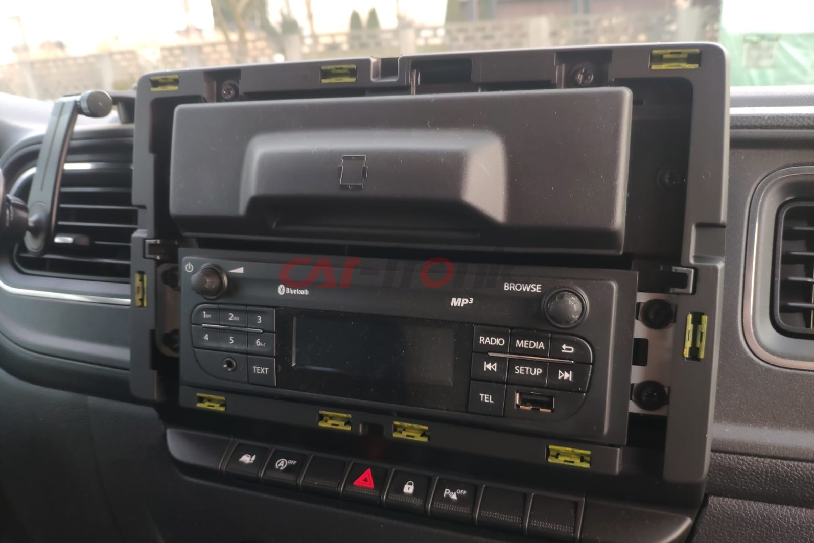 Ramka radiowa 2 DIN Opel Movano B, Nissan NV400, Renault Master 2020 ->