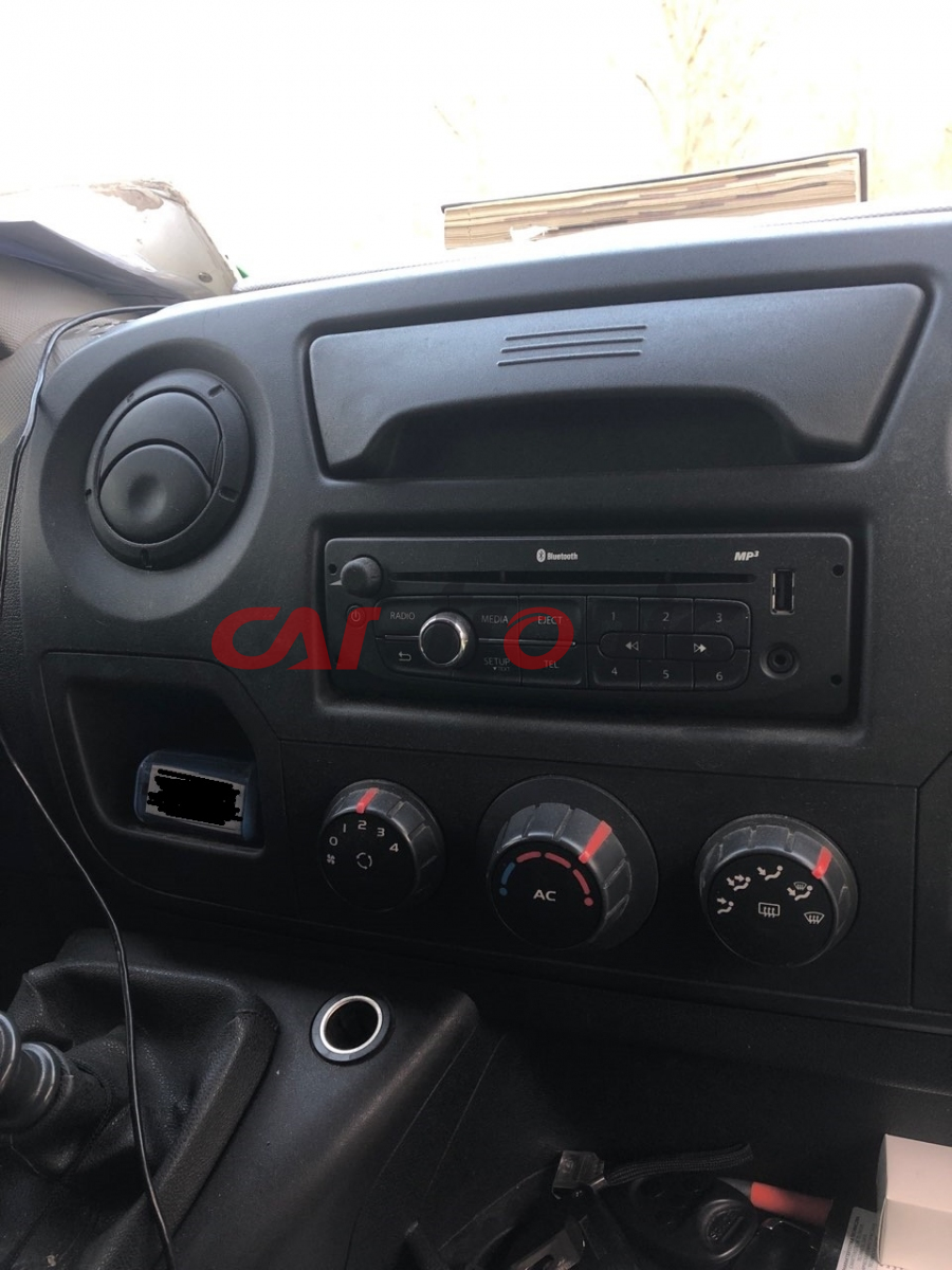 Ramka radiowa 2 DIN Nissan NV400, Opel Movano B, Renault Master III 2010 - 2019