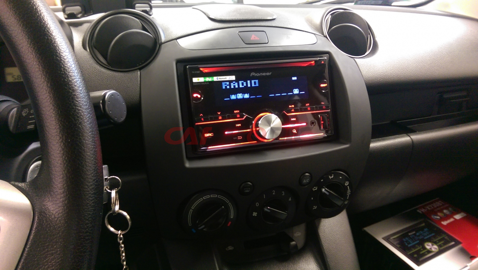 Ramka radiowa 1DIN/2DIN Mazda 2  2007 - 2014