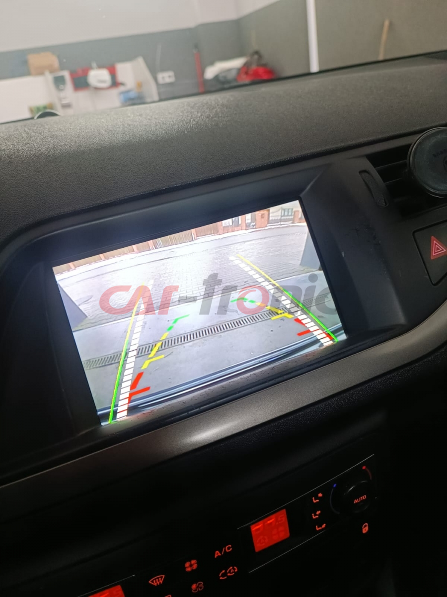 Interfejs wideo do podłączenia kamery Citroen Peugeot - SMEG(+)