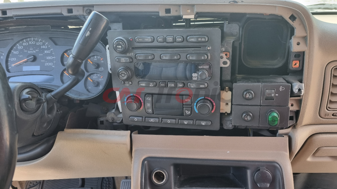 Adapter do sterowania z kierownicy Chevrolet Avalanche, Corvette, Suburban CTSCV007.2