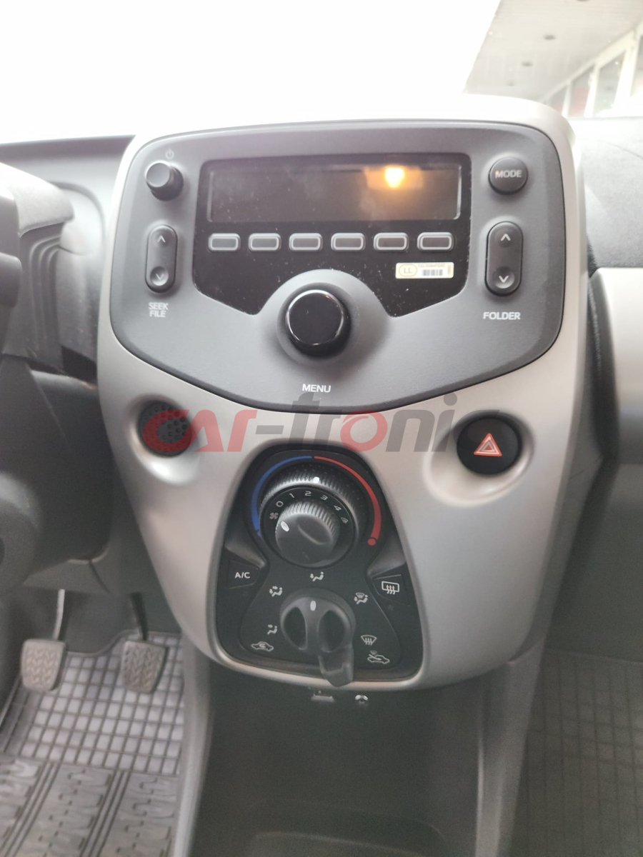 Ramka radiowa 2 DIN Citroen C1,Peugeot 107,Toyota Aygo 2014->