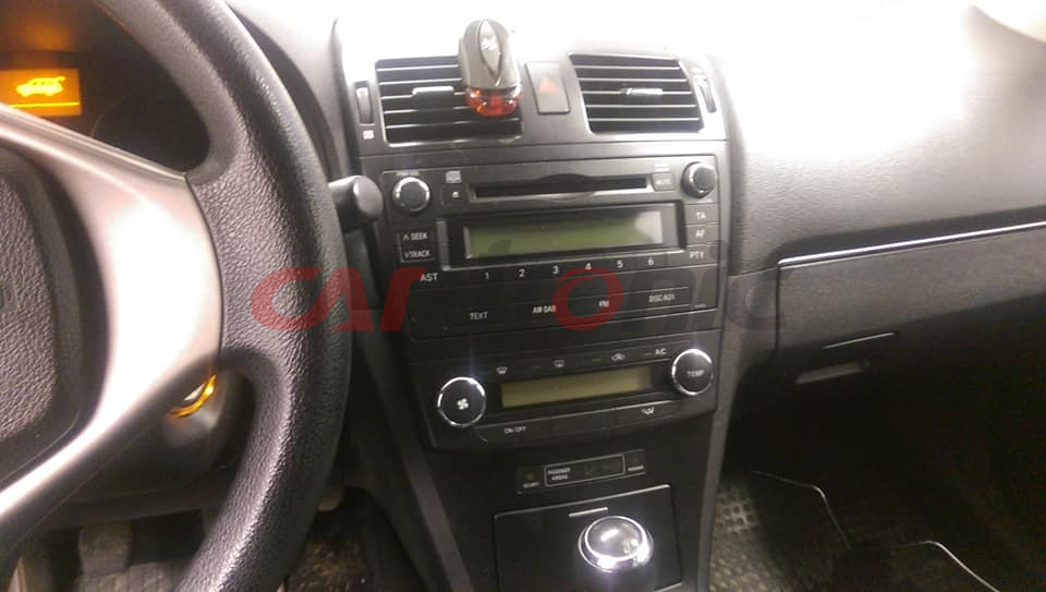 Ramka radiowa 2 DIN Toyota Avensis (T27) 01/2009 - 2012