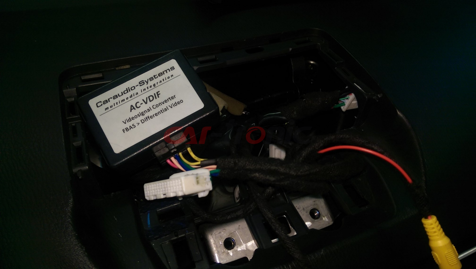 Adapter do kamery cofania Mazda 2015-> Radio 7 cali