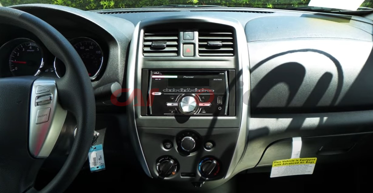 Ramka radiowa 2 DIN Nissan Navara, NV200, Titan 2013->