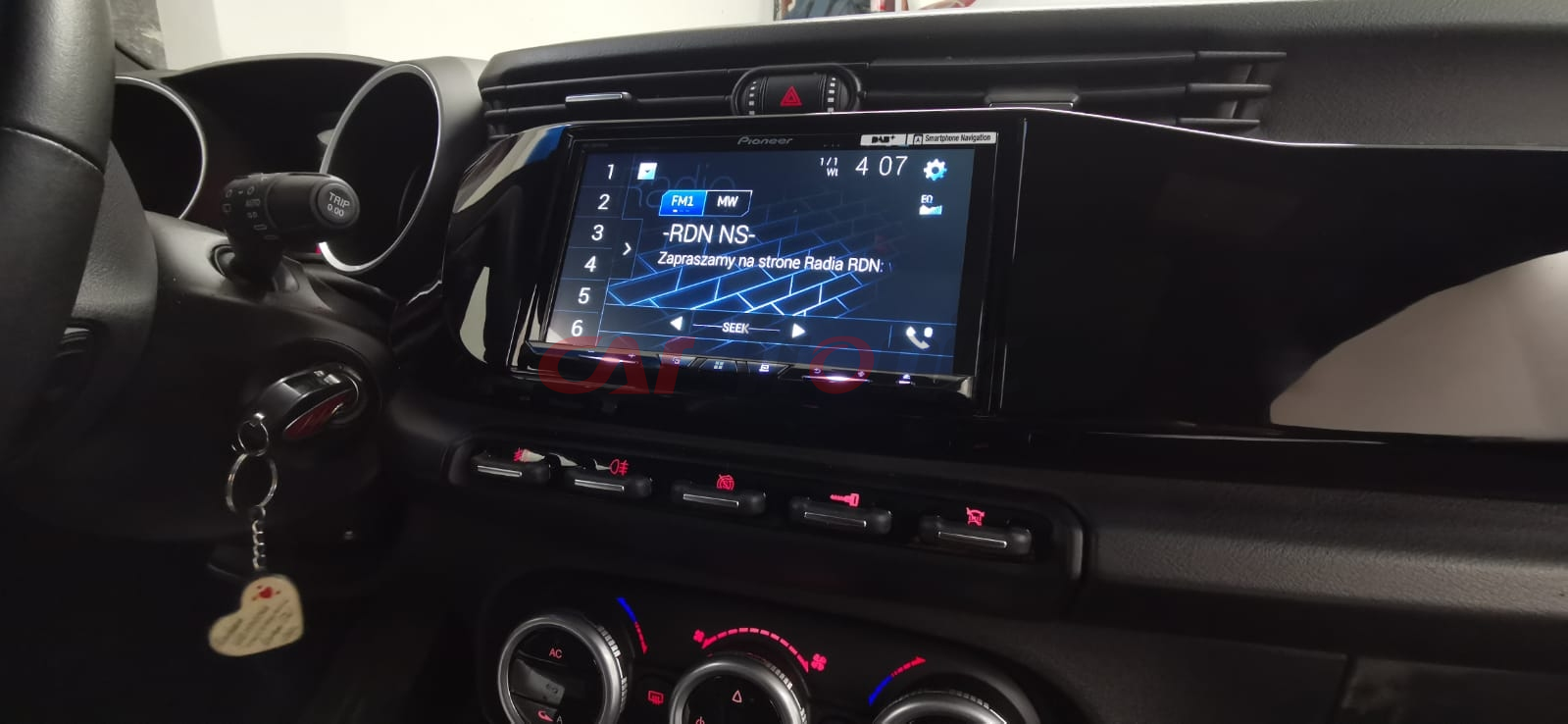 Stacja multimedialna Pioneer AVH-Z9200DAB. Apple CarPlay i Android Auto