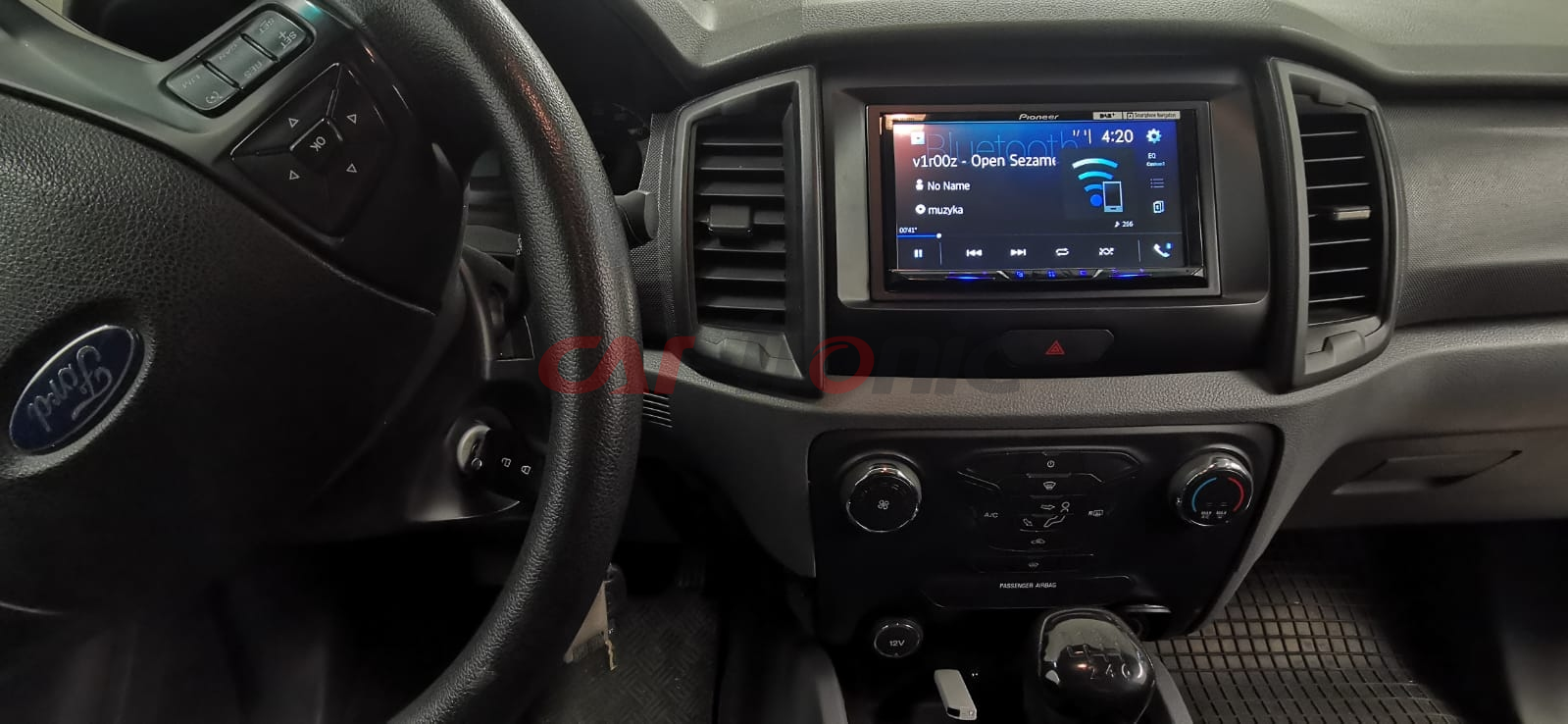 Ramka radiowa 2 DIN Ford Ranger XL 2016->